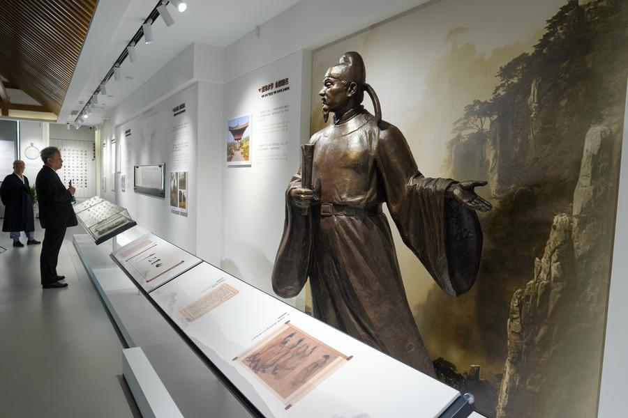 Ancient scholar bridges Yangzhou and Gyeongju through literature works