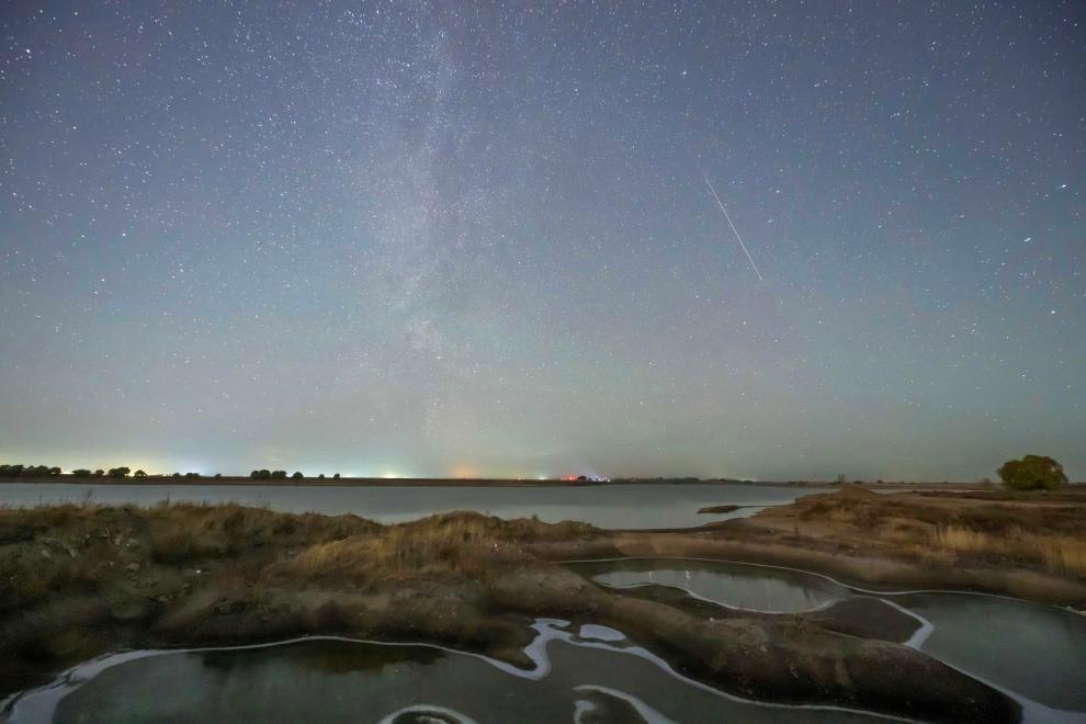 Magnificent view of starry autumn nights in NE China's Heilongjiang
