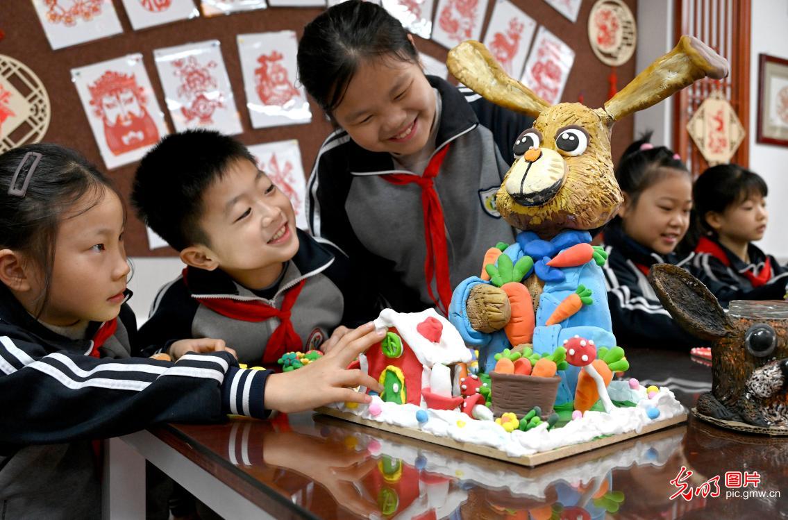 Students across China embrace saving and creativity ahead of World Savings Day