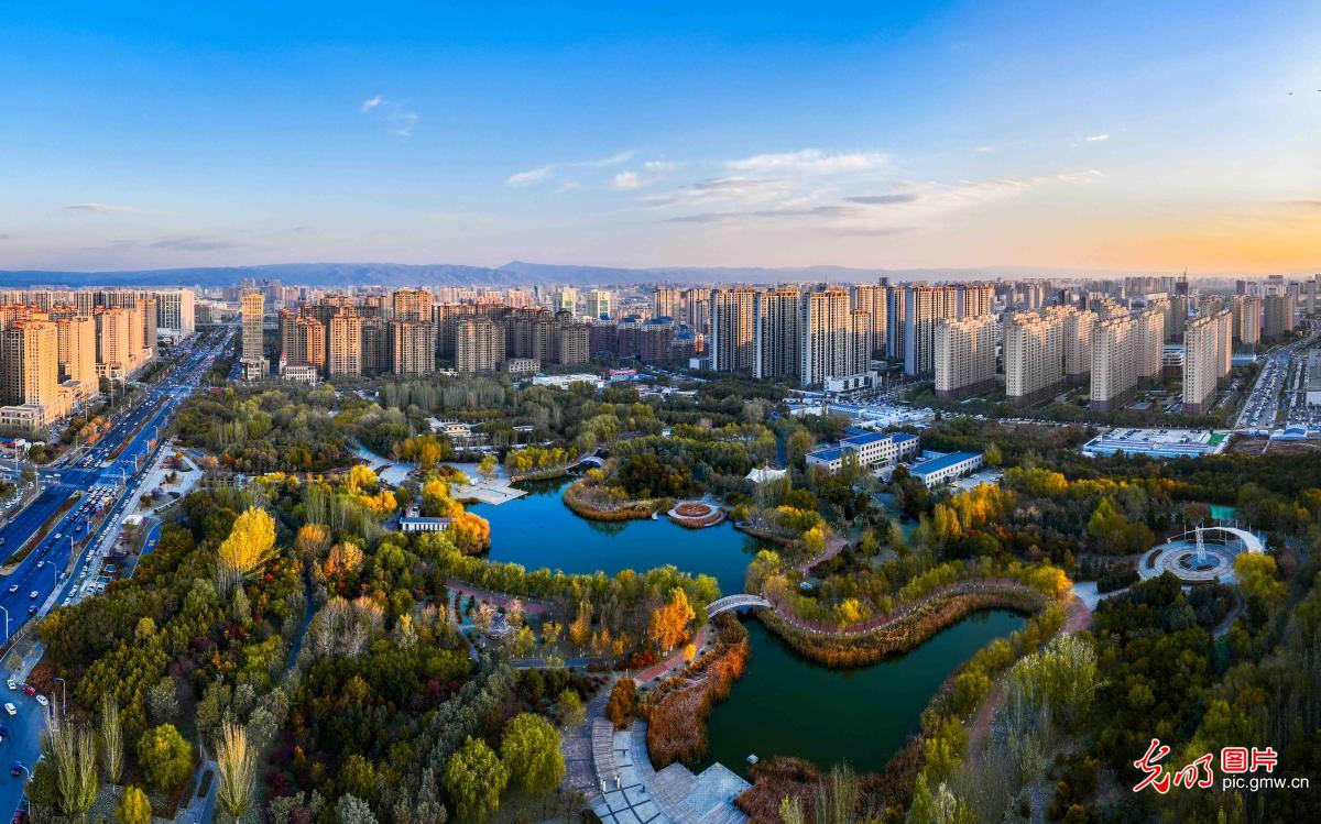 Picturesque autumn landscapes across China showcase vibrant ecological beauty
