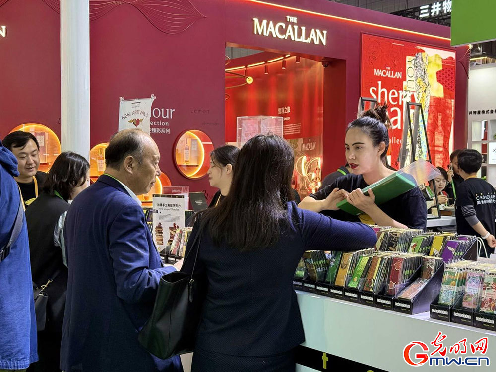 In pics: food and agricultural products attract visitors at 8th CIIE In pics: food and agricultural products attract visitors at 8th CIIE