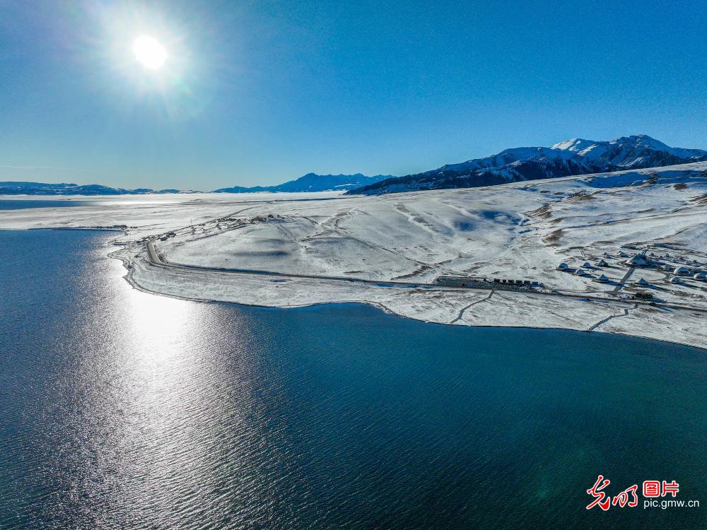 Serene winter landscape at Sayram Lake in Bortala, NW China's Xinjiang Serene winter landscape at Sayram Lake in Bortala, NW China's Xinjiang