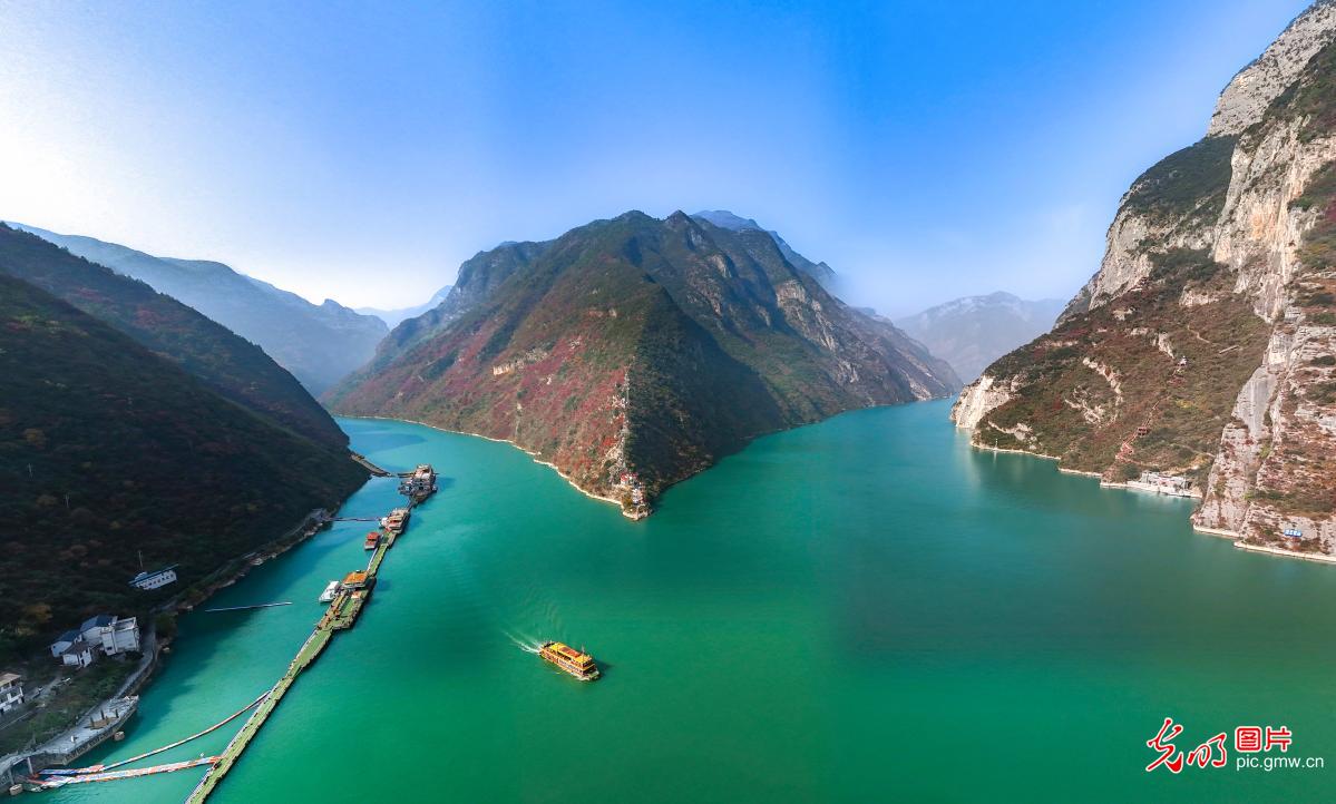 Autumn foliage reaches peak season in Wushan