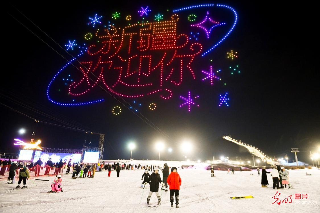Winter sports ignite enthusiasm across China as snow season kicks off
