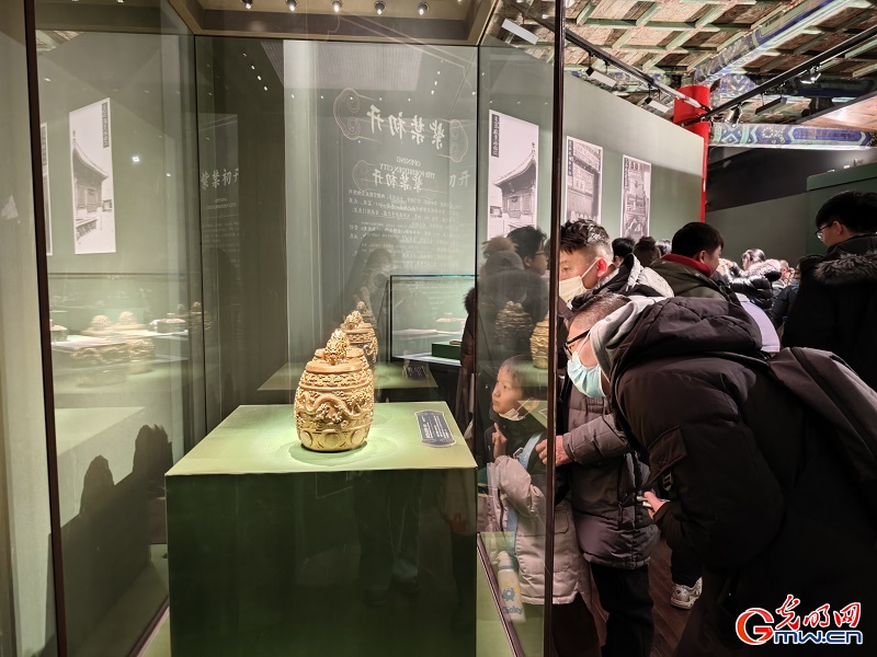Exhibition traces a century of stewardship at the Palace Museum