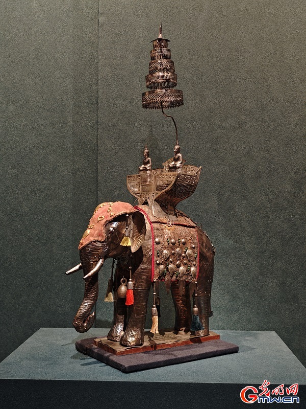 Exhibition celebrates 50 years of China-Thailand diplomatic relations