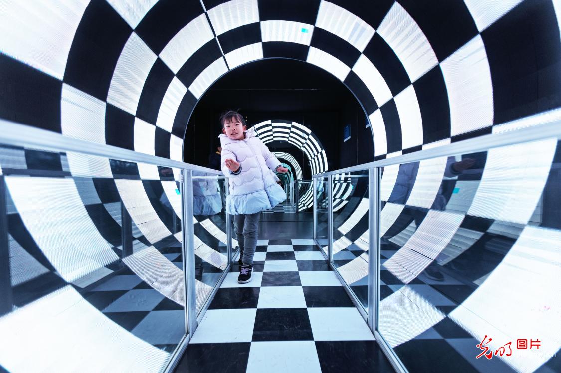 Families visit science museum during new year holiday to spark young minds Families visit science museum during new year holiday to spark young minds