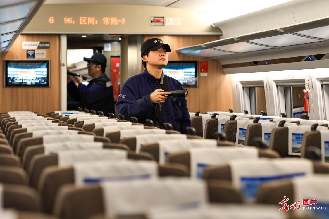 China gears up for 2026 Spring Festival travel rush