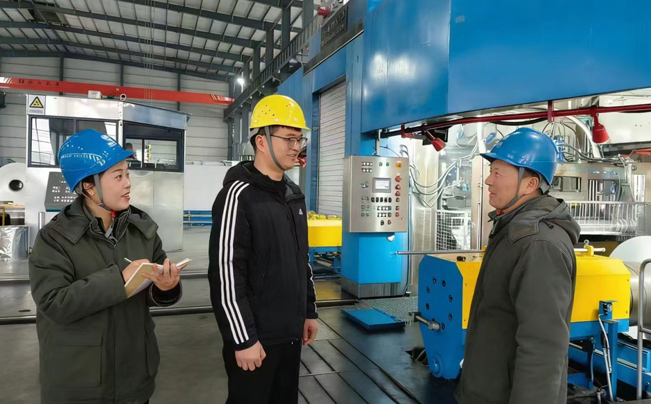 Tailored power services accelerate post-holiday industrial recovery in Xuchang, C China's Henan Province Tailored power services accelerate post-holiday industrial recovery in Xuchang, C China's Henan Province