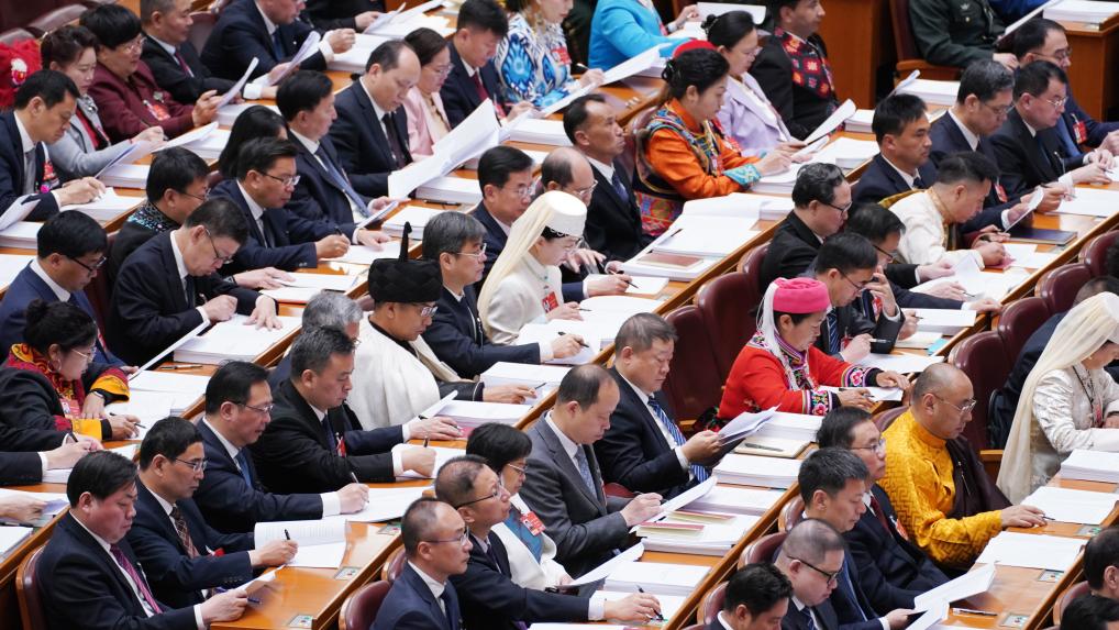 China's top legislature opens annual session