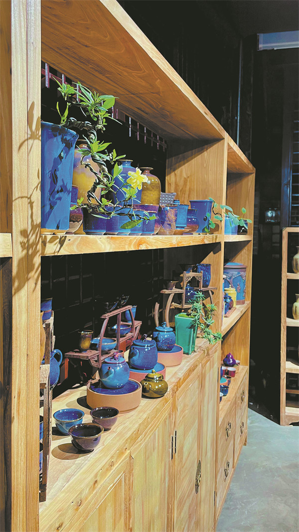 Firing poetry into precious porcelain