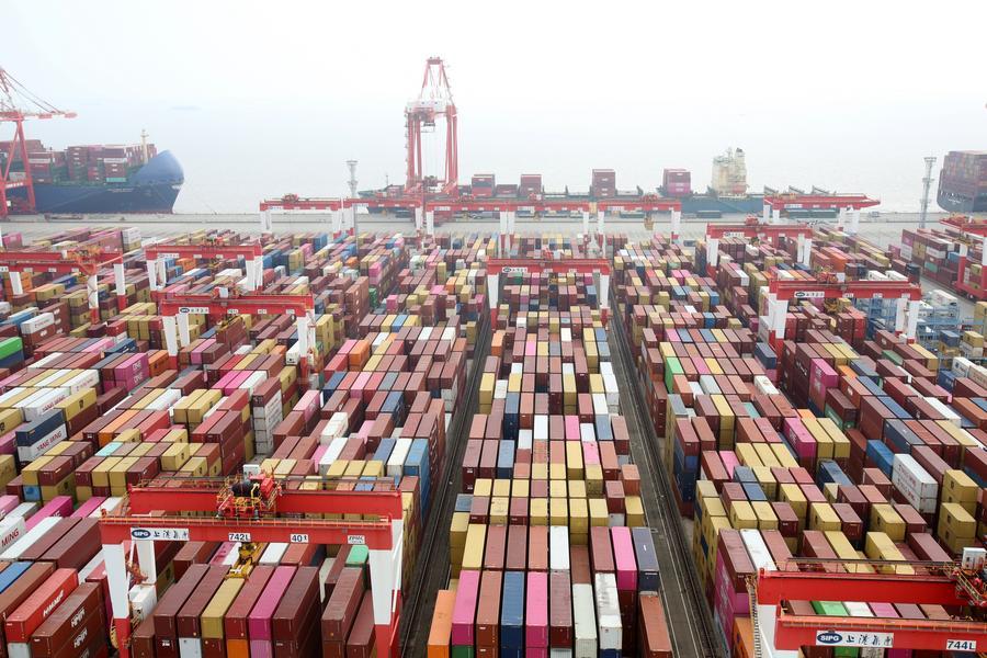 Exploring Shanghai Yangshan Deep Water Port's phase IV automated terminal