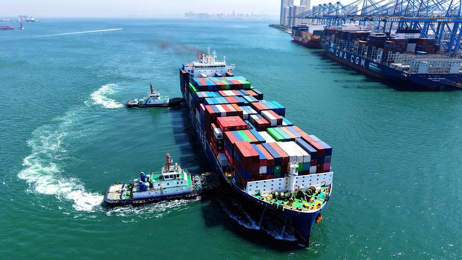 Xi navigates China-U.S. ties amid global uncertainty