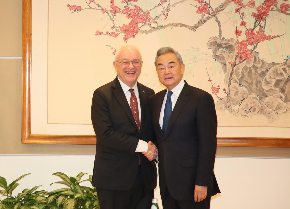 China supports Uruguay in safeguarding sovereignty, security, development interests: Chinese FM