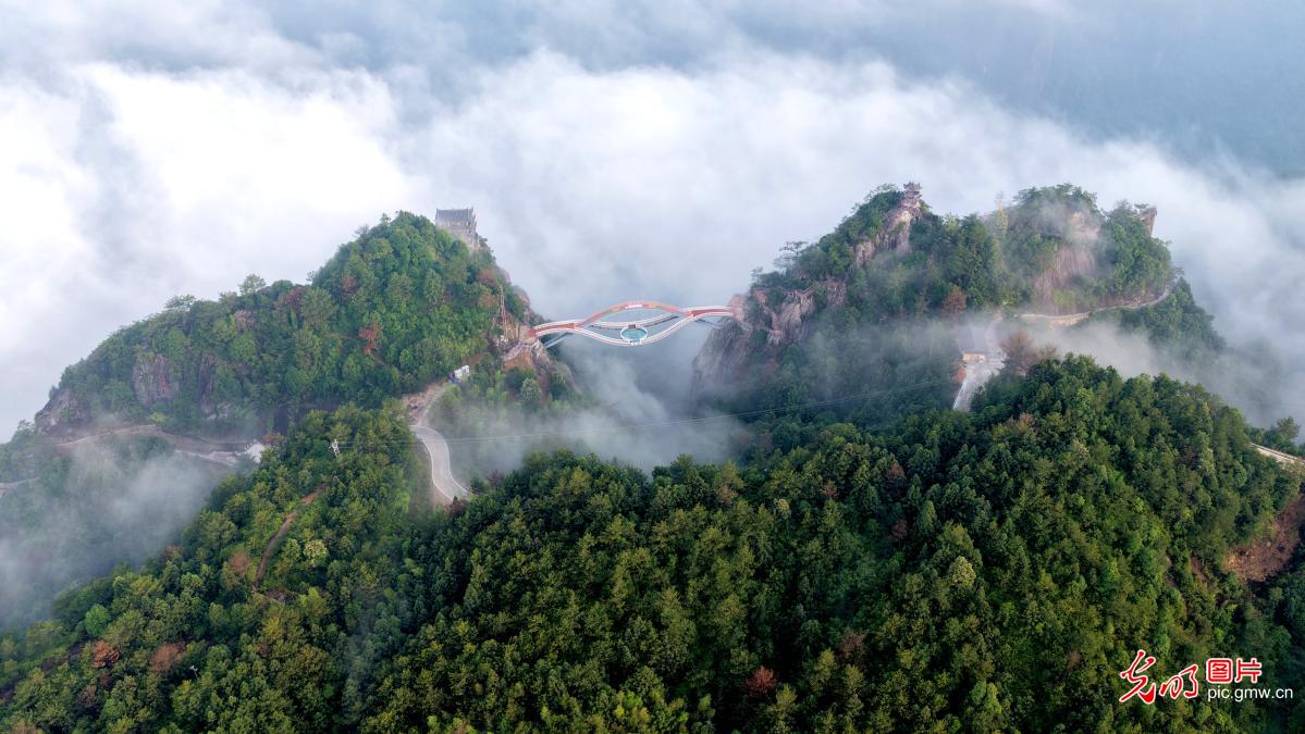 Misty morning over Qincao Village, southeast China's Fujian Misty morning over Qincao Village, southeast China's Fujian