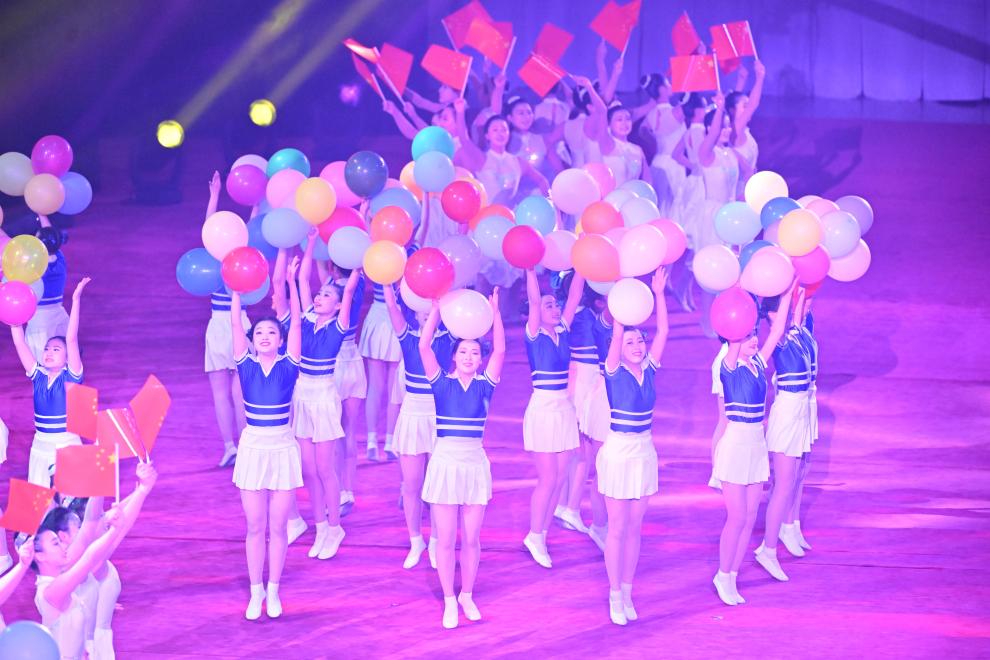 Xi watches artistic performance in Pyongyang during state visit to DPRK
