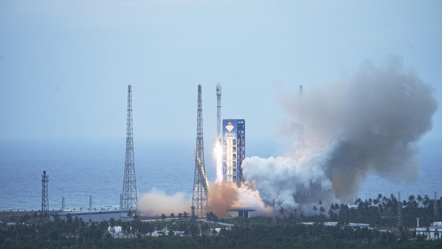 China's Long March-12 rocket launches new internet satellite group