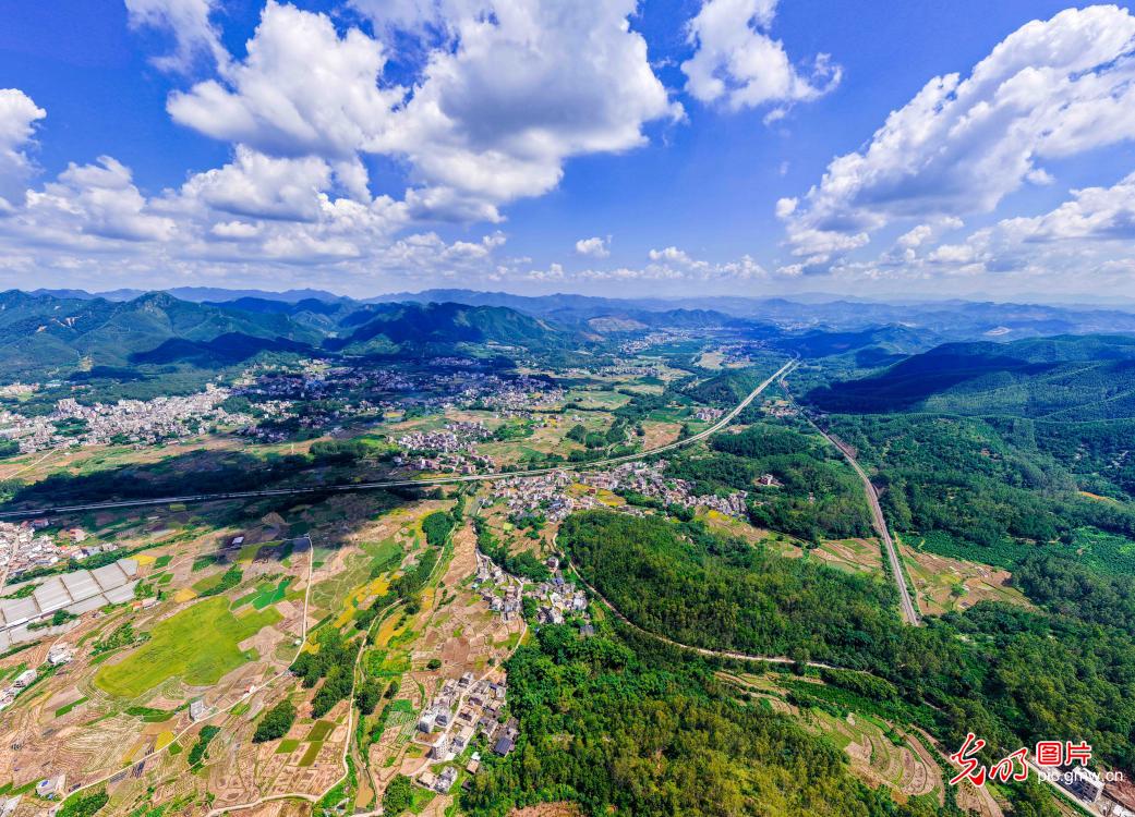 Village scenery blends nature with rural vitality in S China's Guangxi