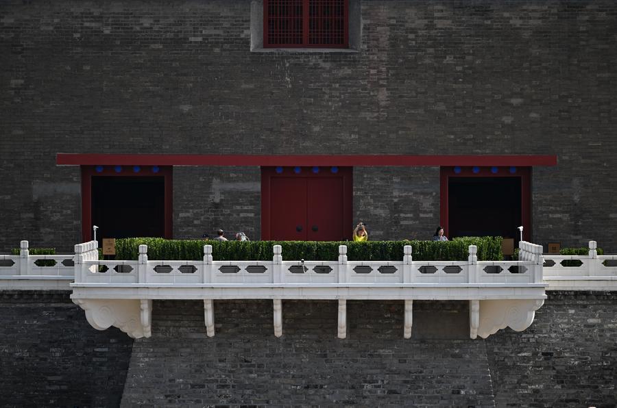 Beijing Central Axis heritage sites open to public on 2nd anniversary of UNESCO World Heritage listing