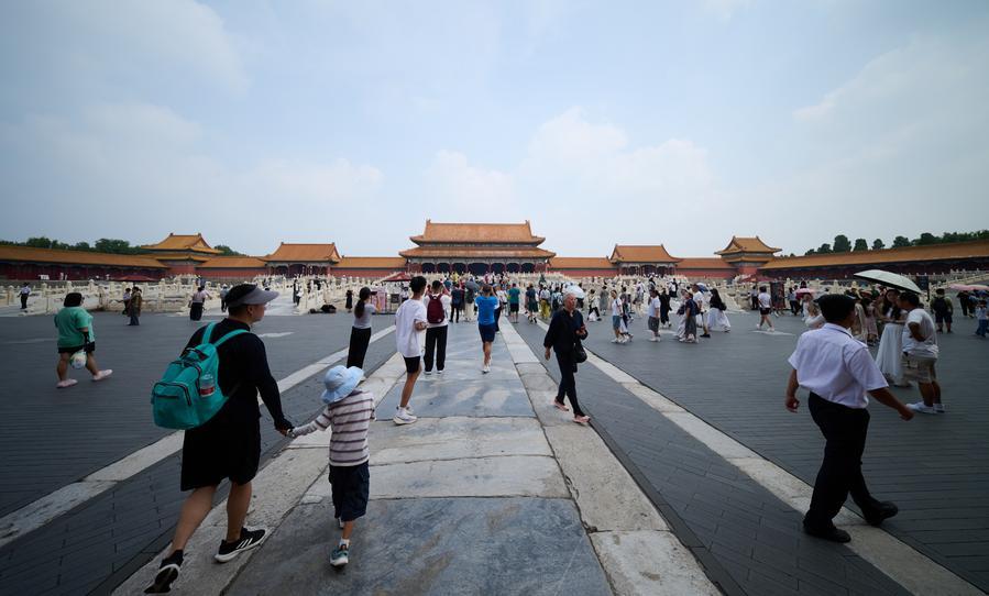 Beijing Central Axis heritage sites open to public on 2nd anniversary of UNESCO World Heritage listing