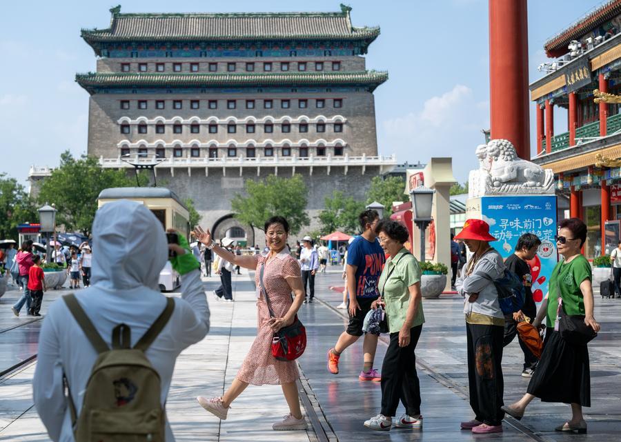 Beijing Central Axis heritage sites open to public on 2nd anniversary of UNESCO World Heritage listing