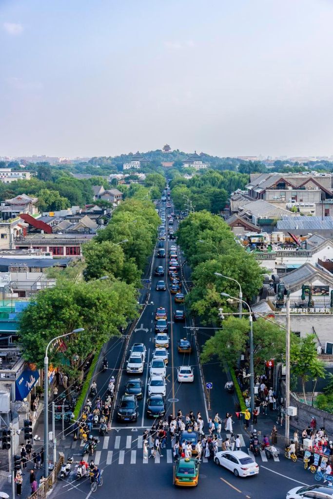 Beijing Central Axis heritage sites open to public on 2nd anniversary of UNESCO World Heritage listing
