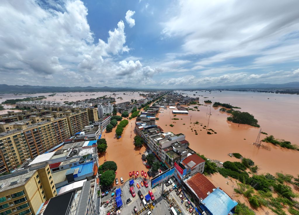 Rescue, relief efforts underway in typhoon-hit China's Guangxi