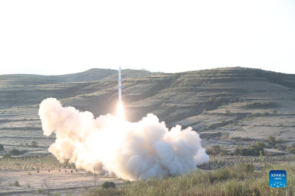 China launches two new experimental satellites