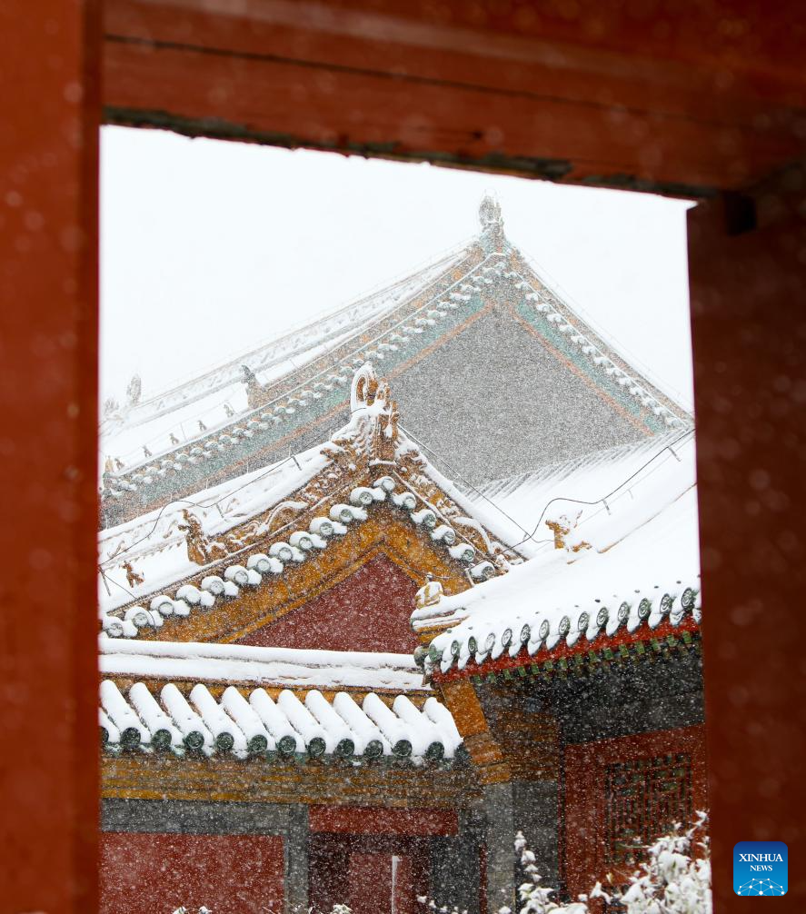 Shenyang Imperial Palace covered in snow