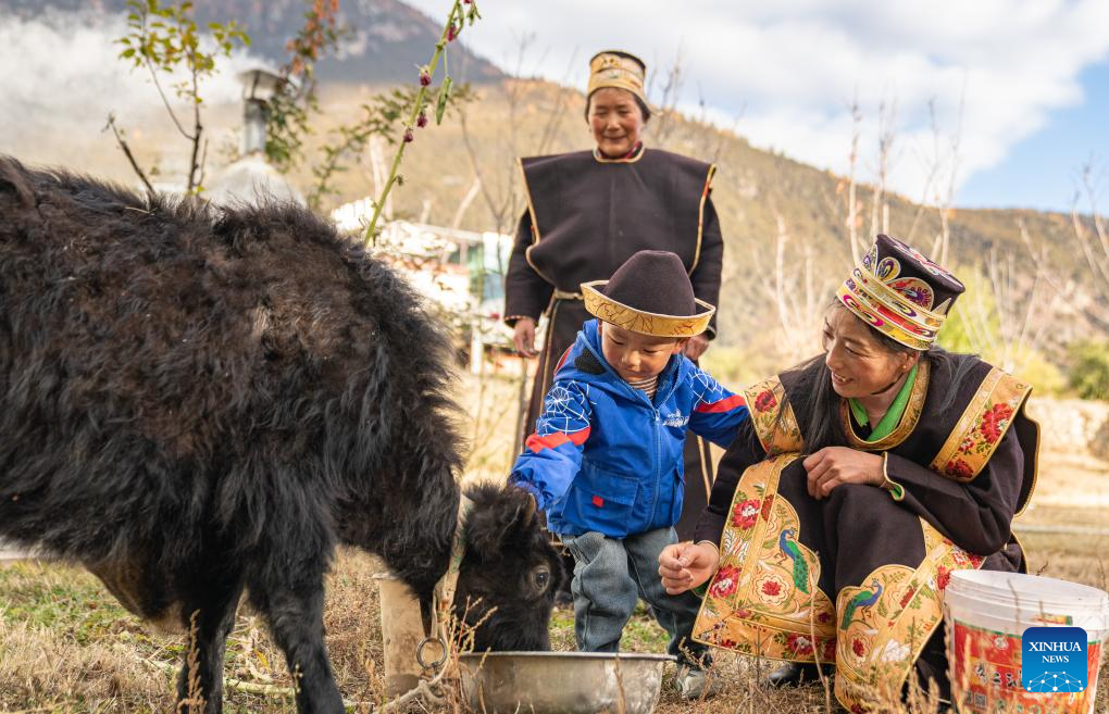 Family celebrates Gongbo New Year in Suosong Village, Xizang