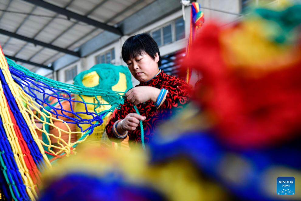 County in E China develops rope net industry