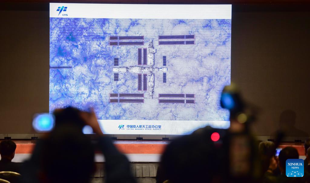 China's manned space program delegation visits Hong Kong, Macao SARs