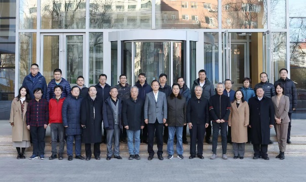 “比较视野下的政治发展与中国式现代化”学术研讨会举办