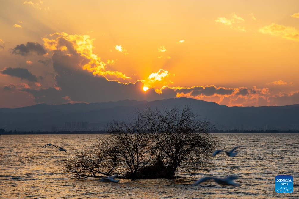 View of Dianchi Lake in Kunming, SW China's Yunnan