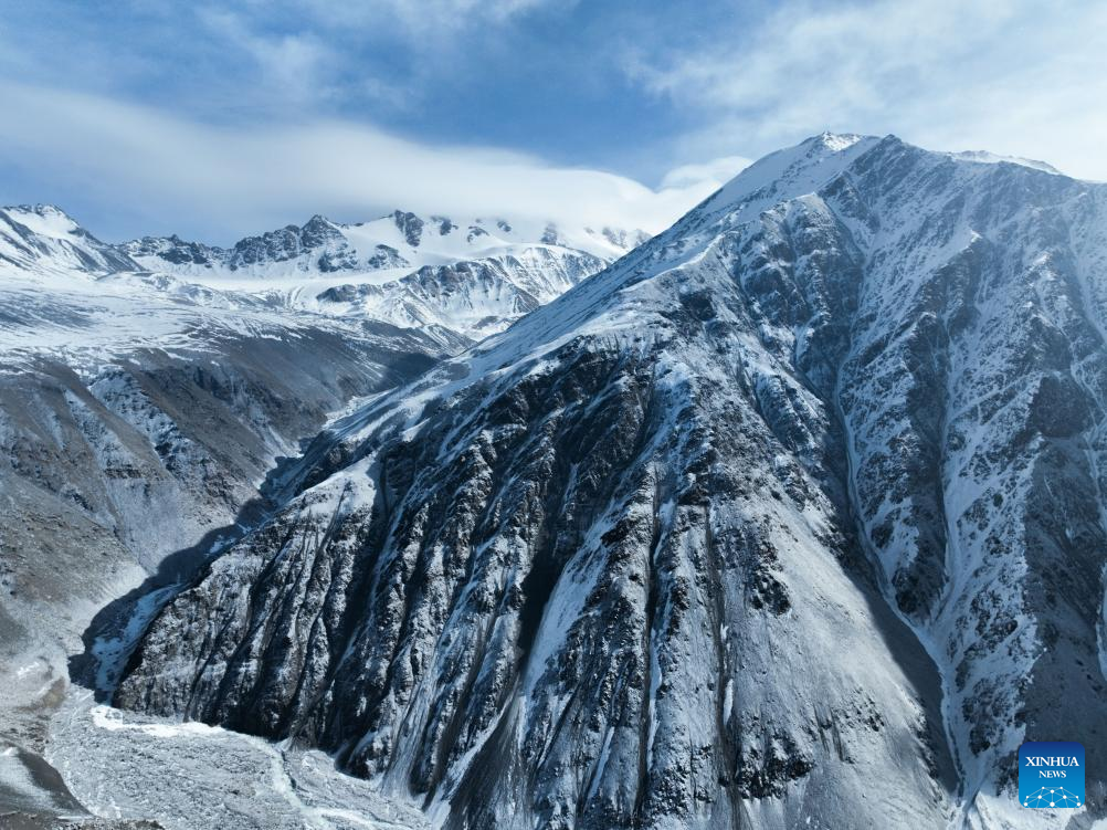 Scenery of Mt. Gangshika in NW China's Qinghai