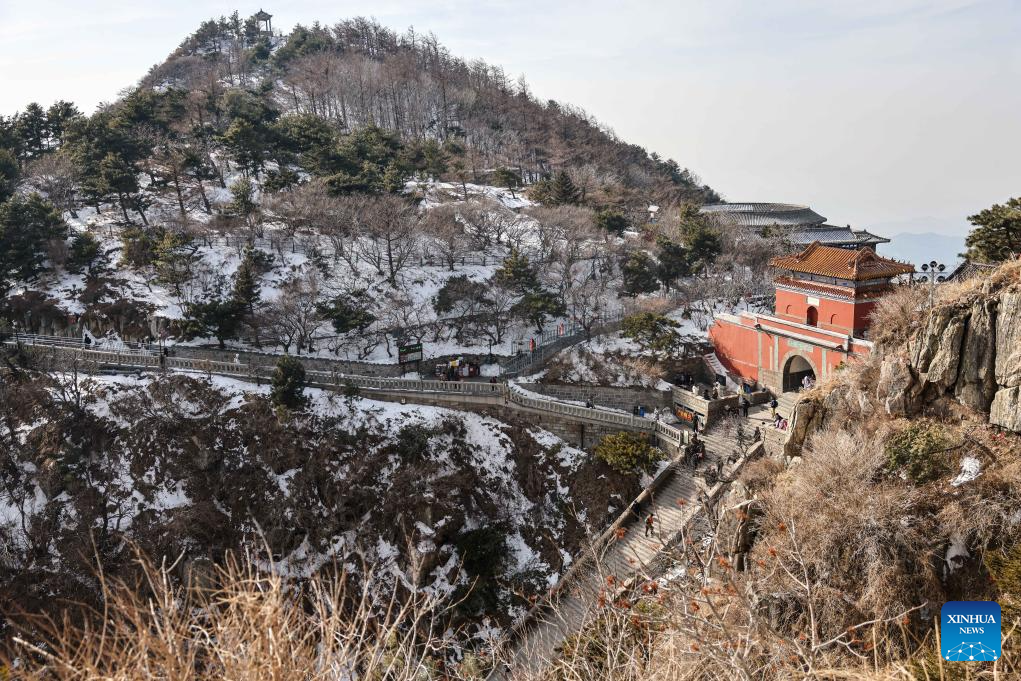 Tourists visit Mount Tai scenic area in east China's Shandong