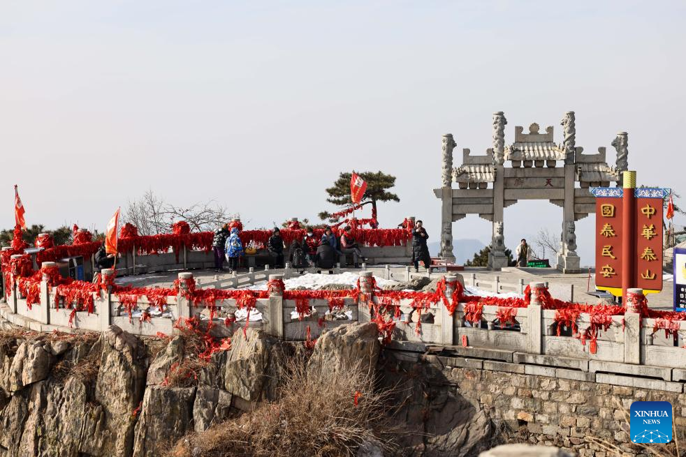 Tourists visit Mount Tai scenic area in east China's Shandong