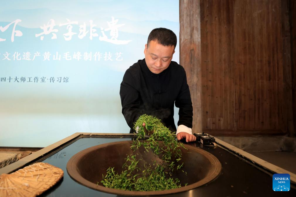 In pics: spring tea harvest in various parts of China