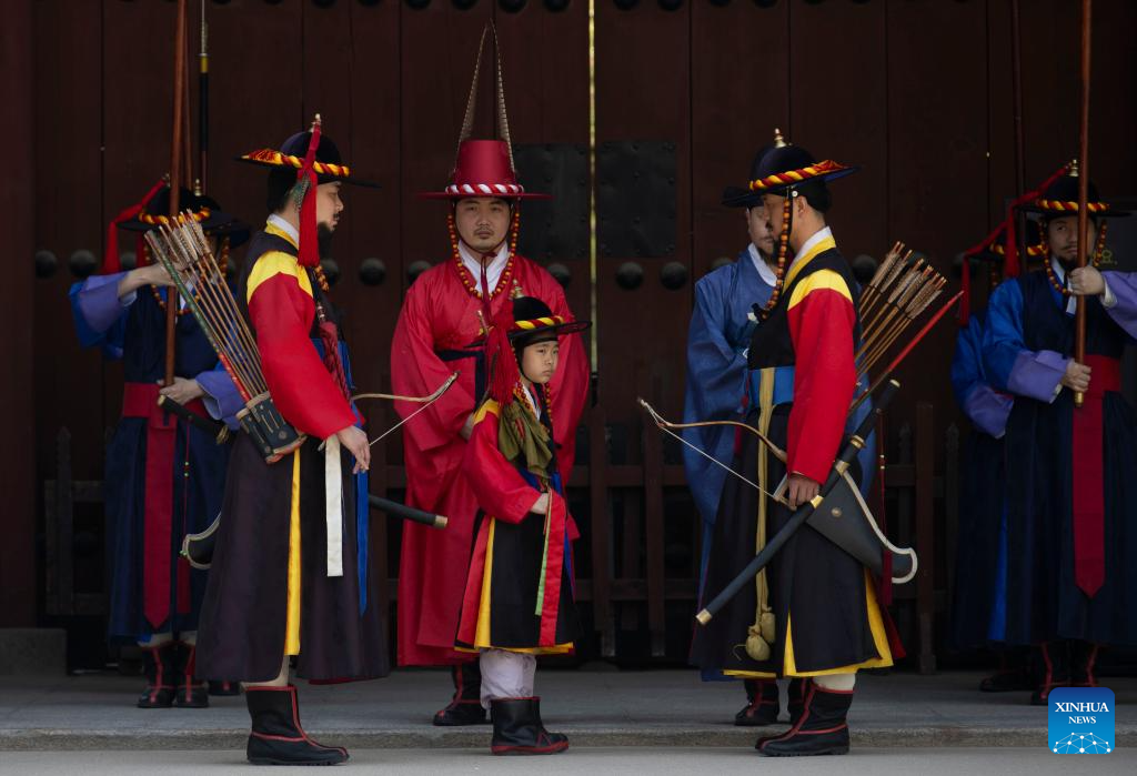 Royal Guard Changing Ceremony held in Seoul