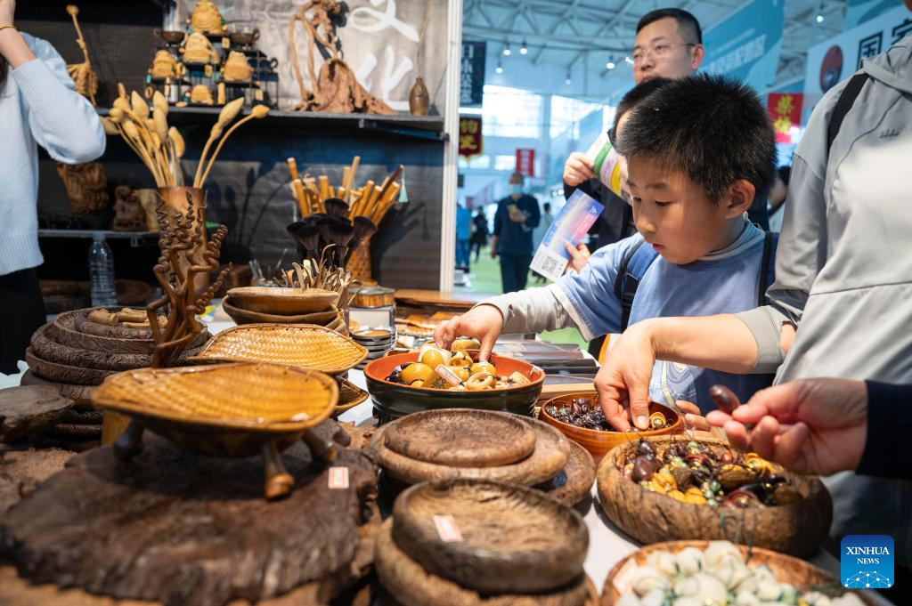 16th Beijing Int'l Tea and Tea Ceremony Exhibition kicks off