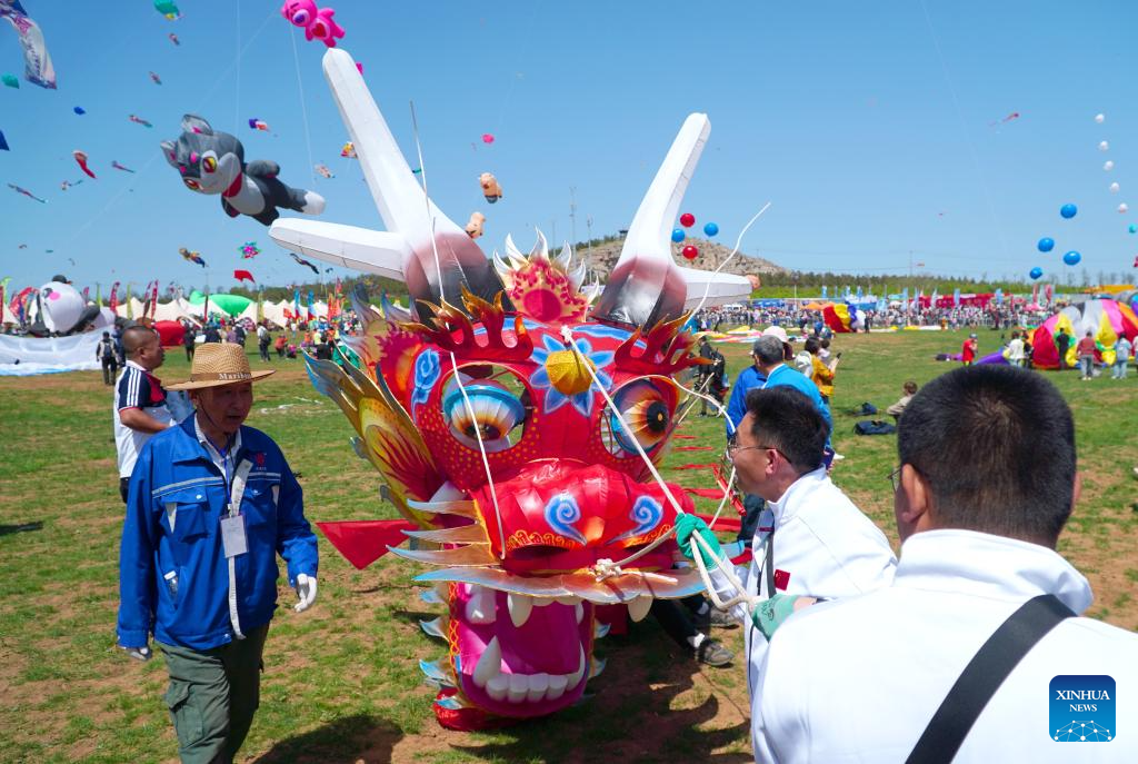 41st Weifang Int'l Kite Festival kicks off in Shandong