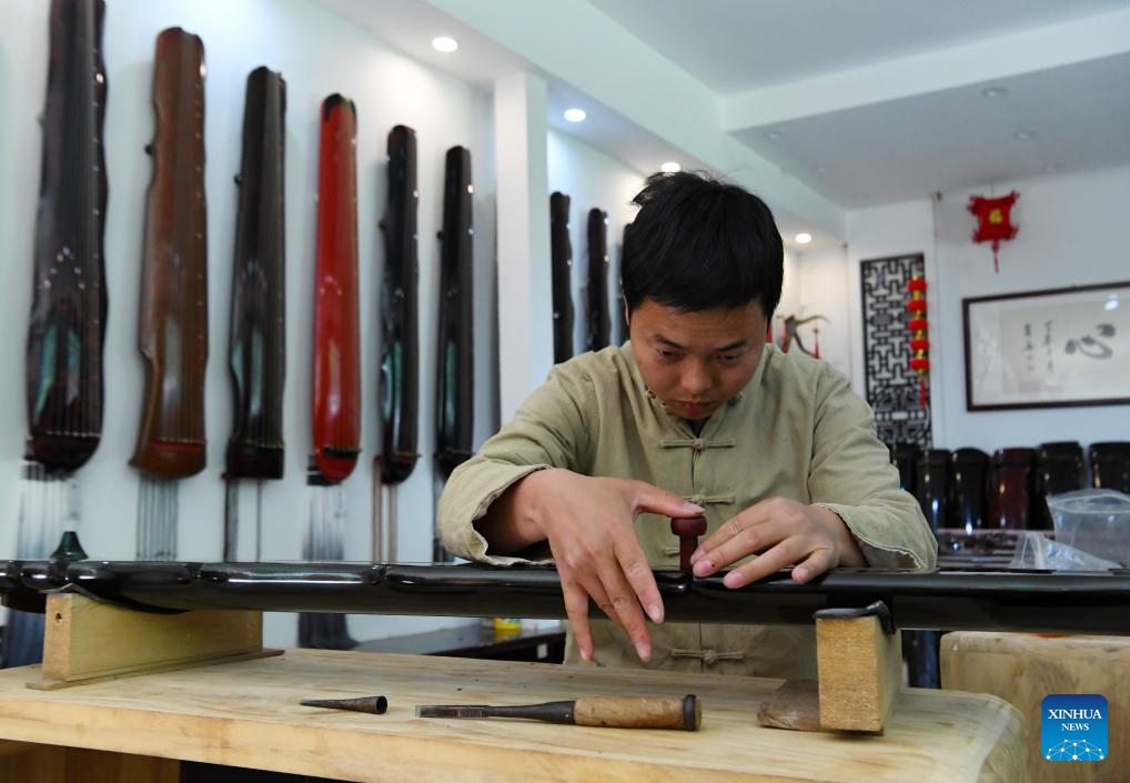 Lankao County in Henan utilizes paulownia trees to develop traditional musical instrument industry