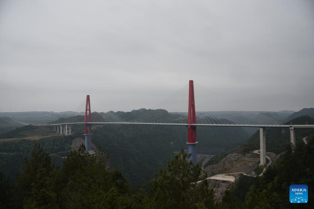 Across China: Bridges inject new vitality into tourism sector in mountainous province