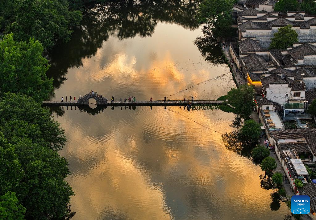 Scenery in Hongcun Township of Yixian County, E China