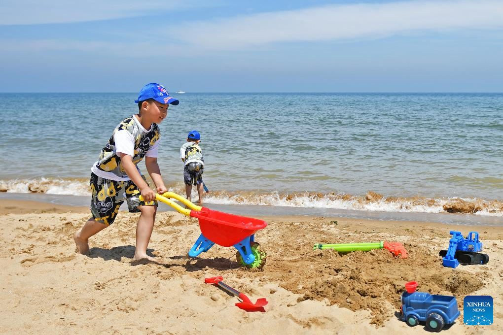 China sees 110 mln domestic tourist trips during Dragon Boat Festival holiday