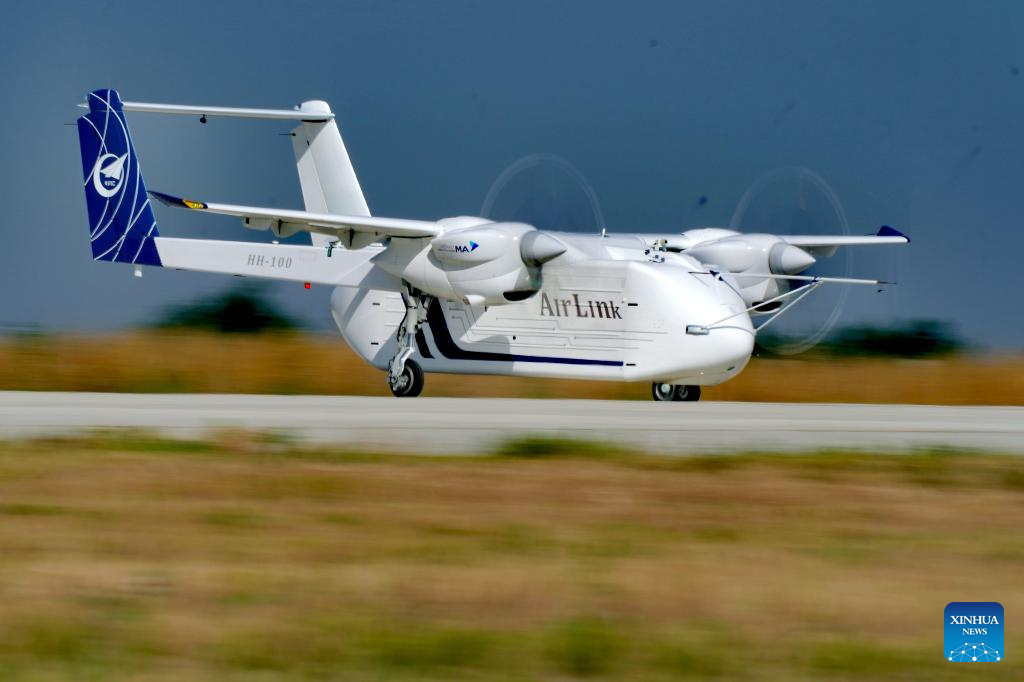 China's HH-100 commercial unmanned transport system demonstrator completes maiden flight