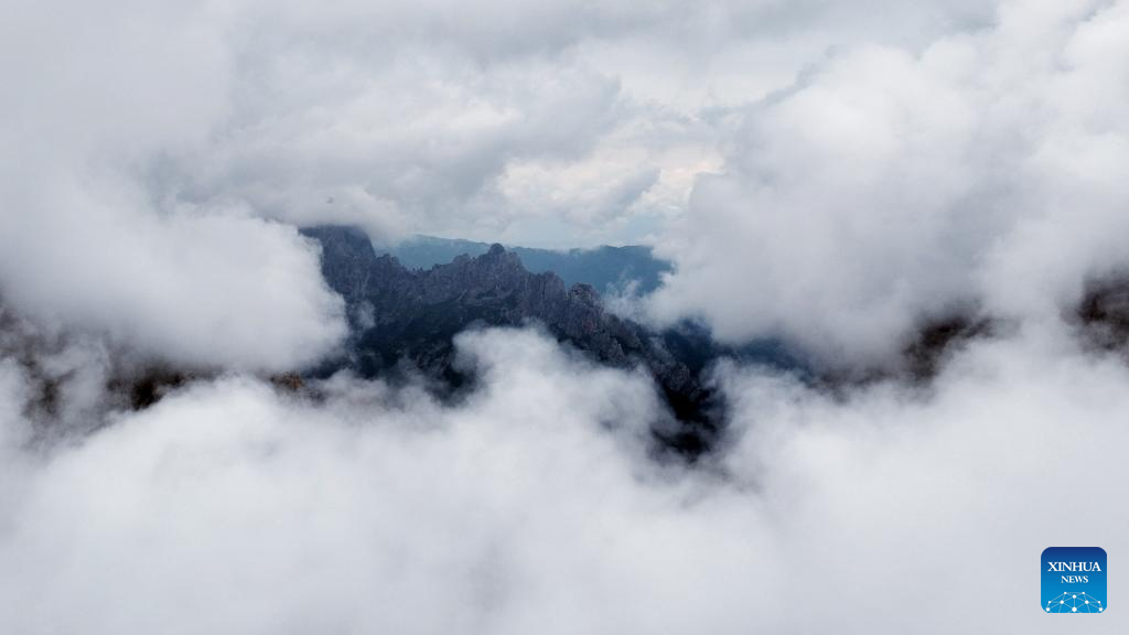 Scenery of Guanggai Mountain in NW China's Gansu