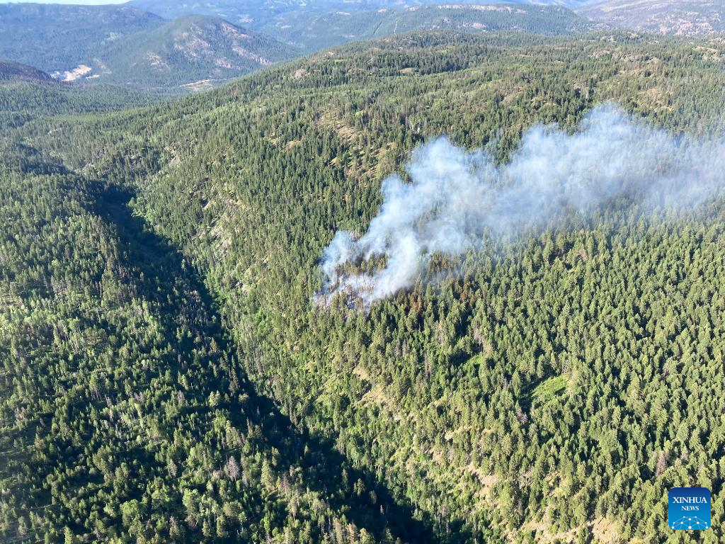 Wildfires rage in British Columbia, Canada