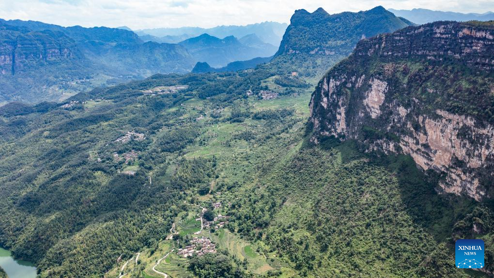 SW China's Tianmen Village features original landscape, traditional folk activities