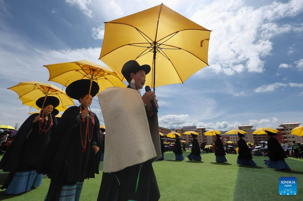 Traditional torch festival of Yi ethnic group staged in SW China